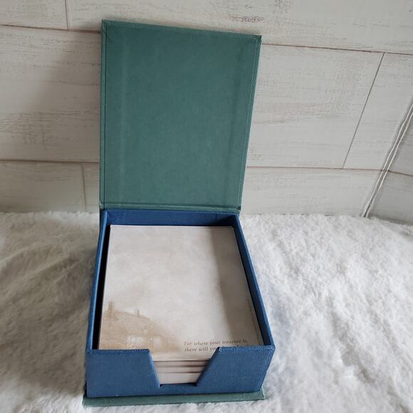 Thomas Kinkade Keepsake Box with Notepaper Moonlight Cottage - Picture 3 of 5